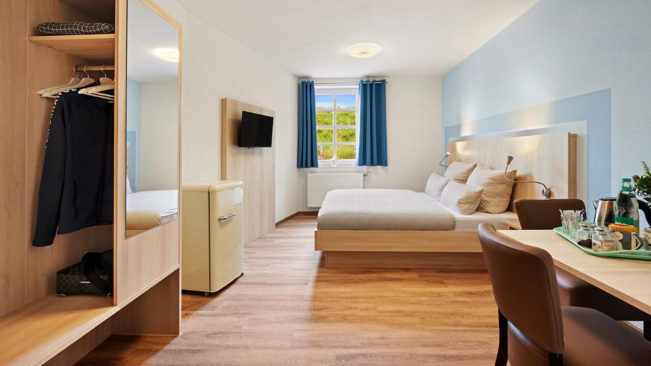 Hotel Deichinsel ชิลลิคช์ ภายนอก รูปภาพ